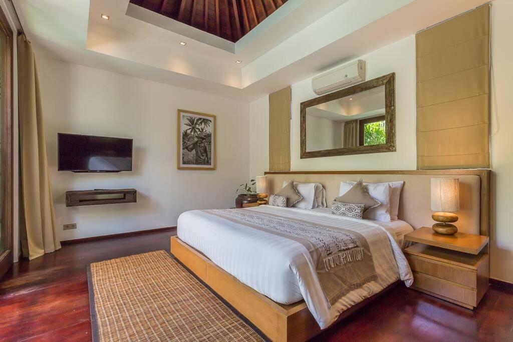 Villa Eshara 23 An Amazing 5 Bedroom Pool Walking Distance To