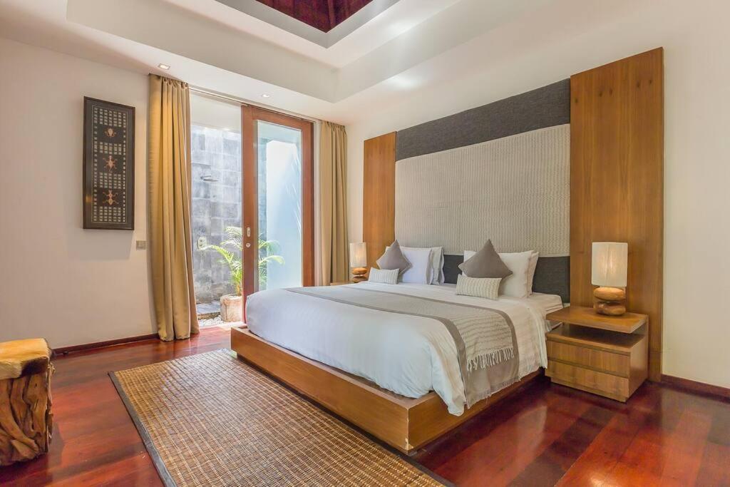 Villa Eshara 23 An Amazing 5 Bedroom Pool Walking Distance To *