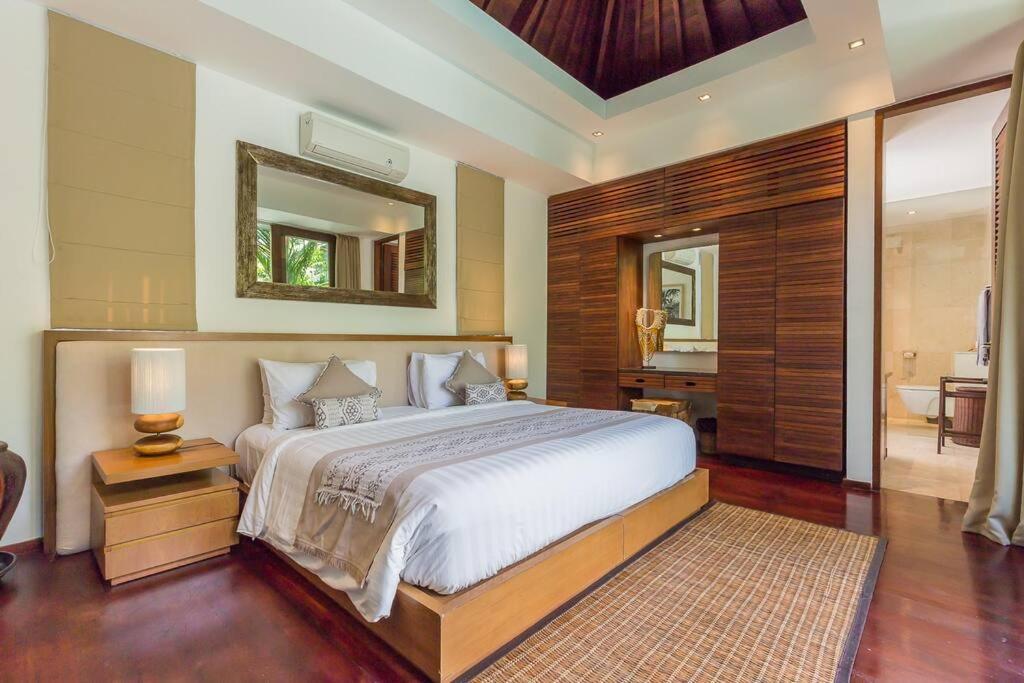 Eshara 23 An Amazing 5 Bedroom Pool Walking Distance To Villa